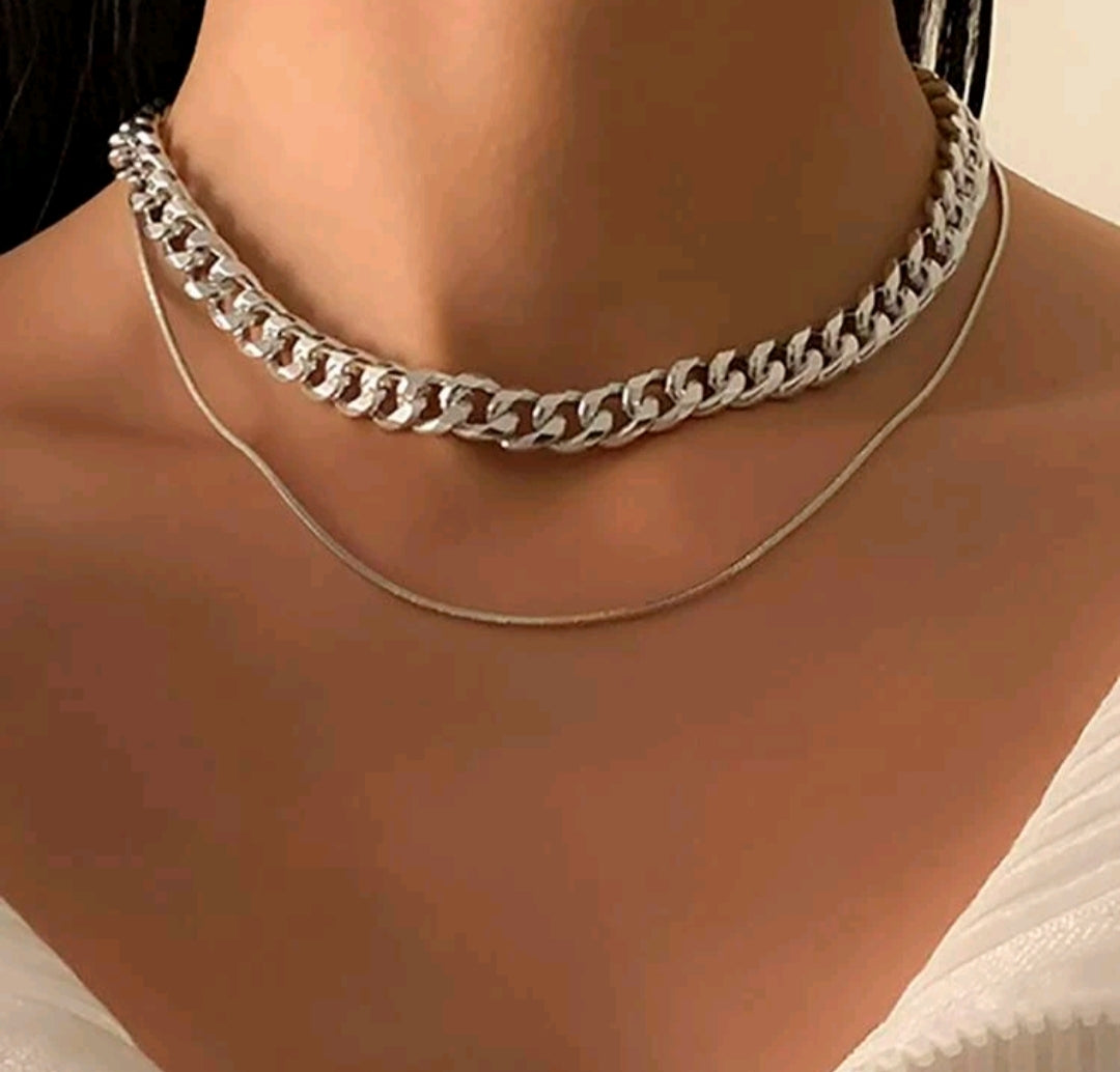 Azaria Minimalist Necklace Set