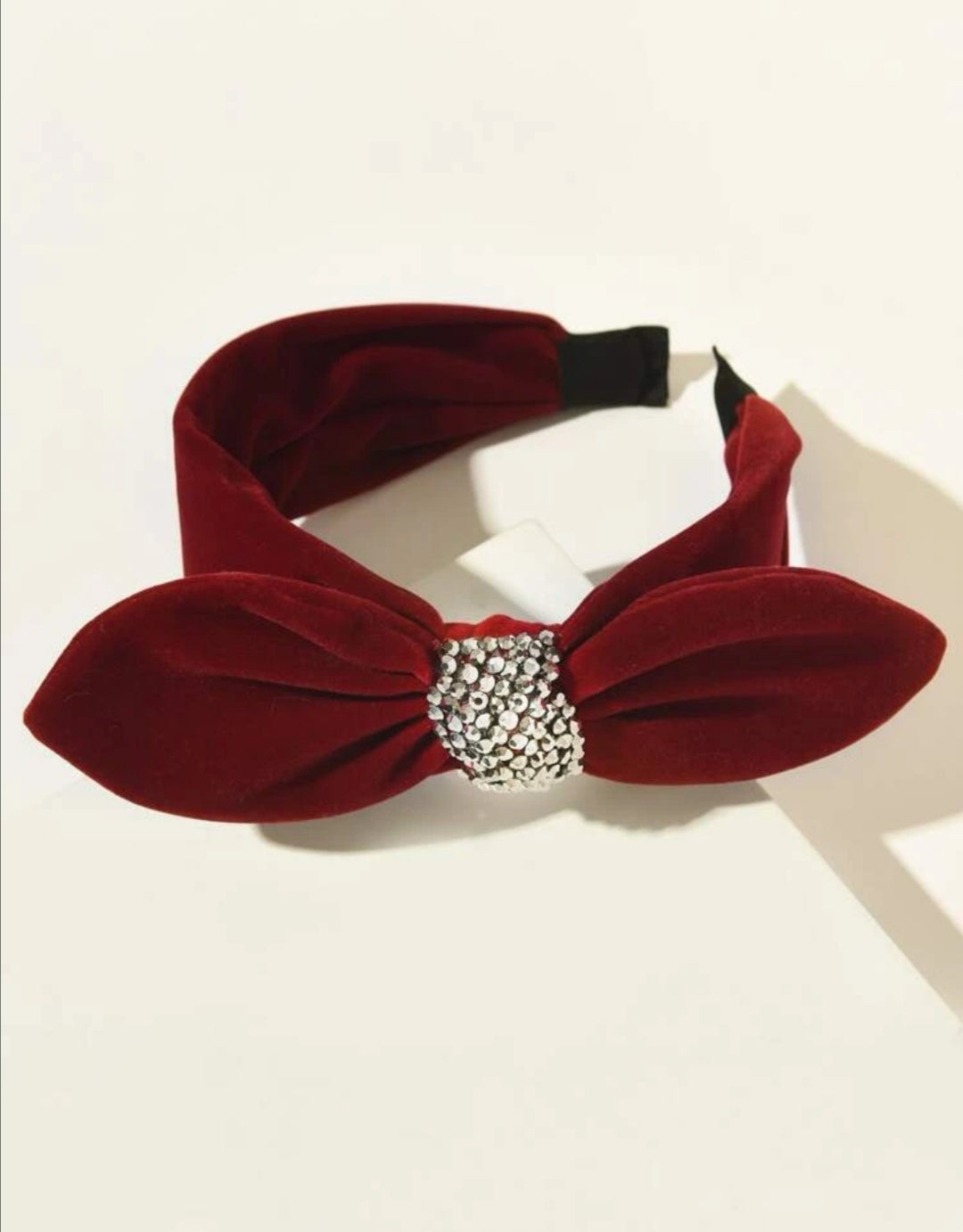 Luxe Rouge Bow