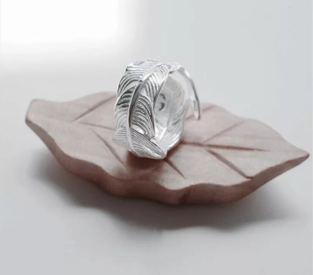 Angelic Feather Ring